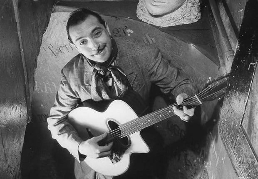 django reinhardt et sa guitare manouche