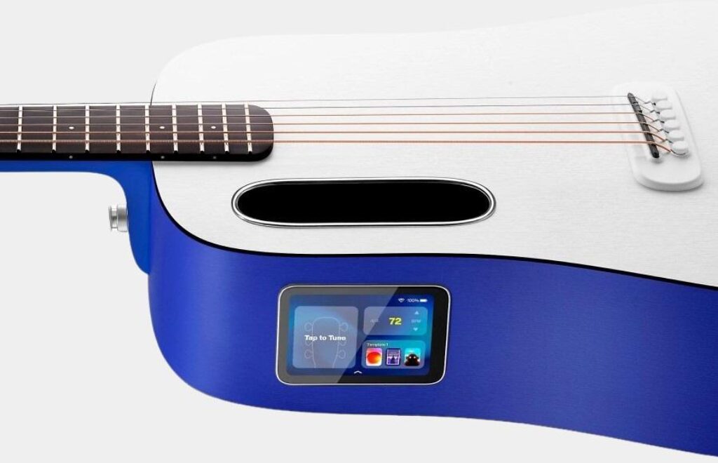 Vue en détail du manche, de la rosace et du chevalet de la ME PLAY