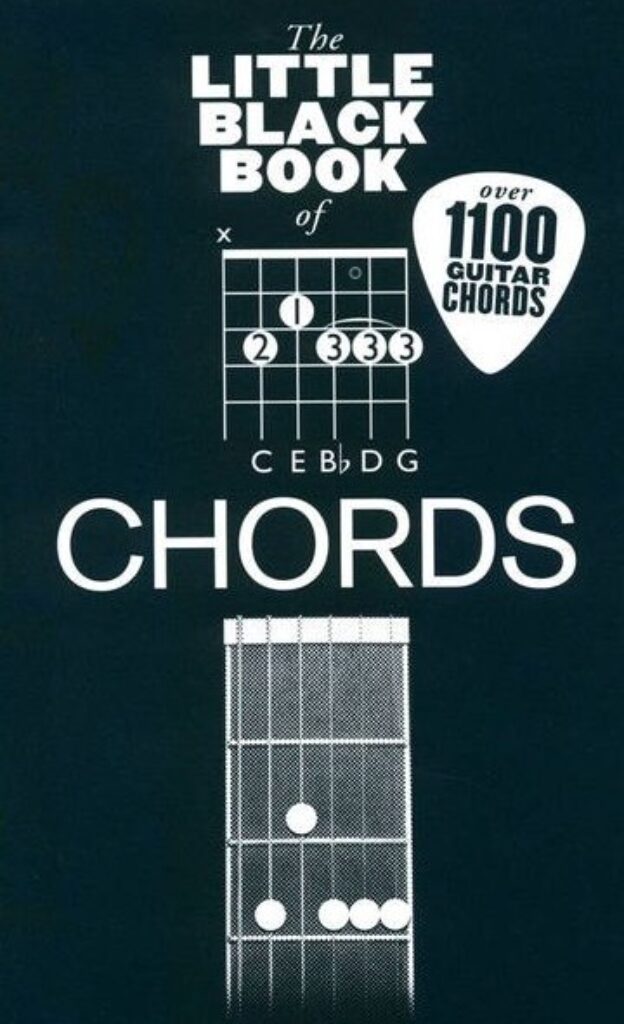 Présentation en détail du livre d'apprentissage 1100 Accords Little Black Chords