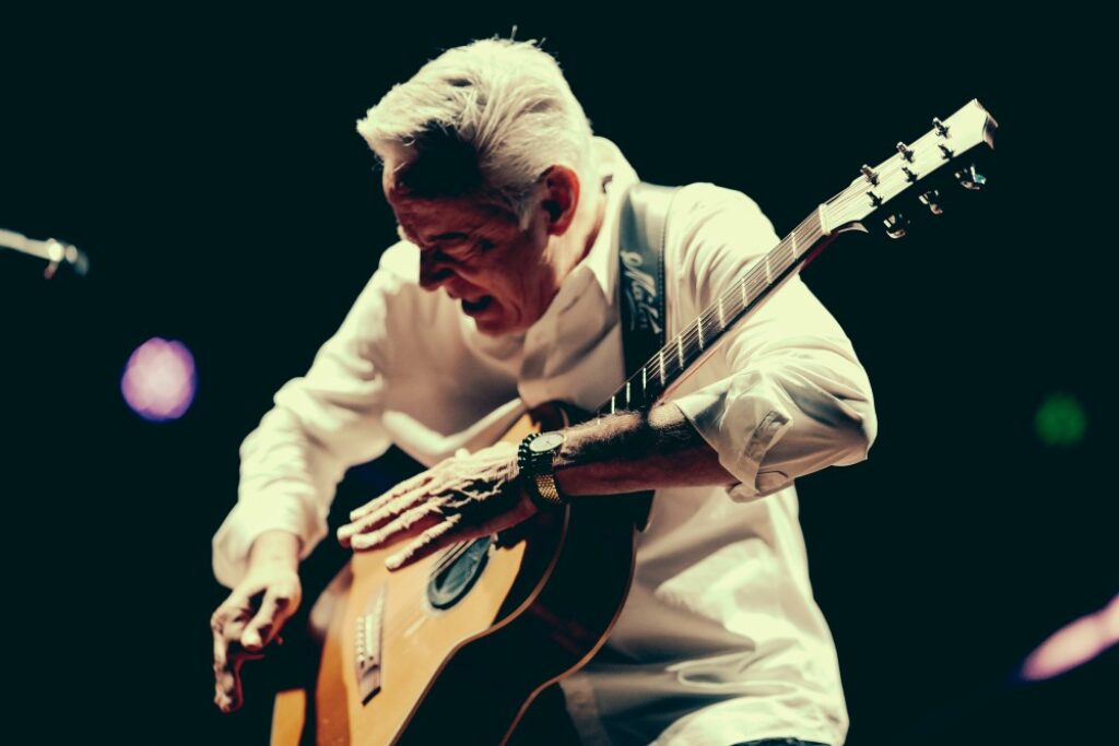 Meilleur guitariste acoustique Tommy Emmanuel en concert